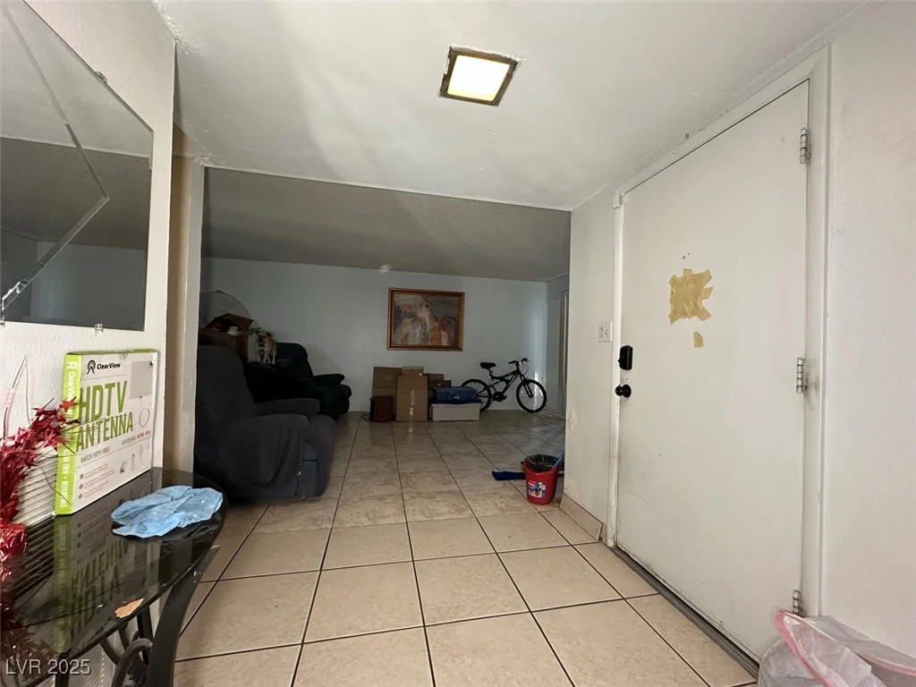2793 Artic, Las Vegas, NV 89121