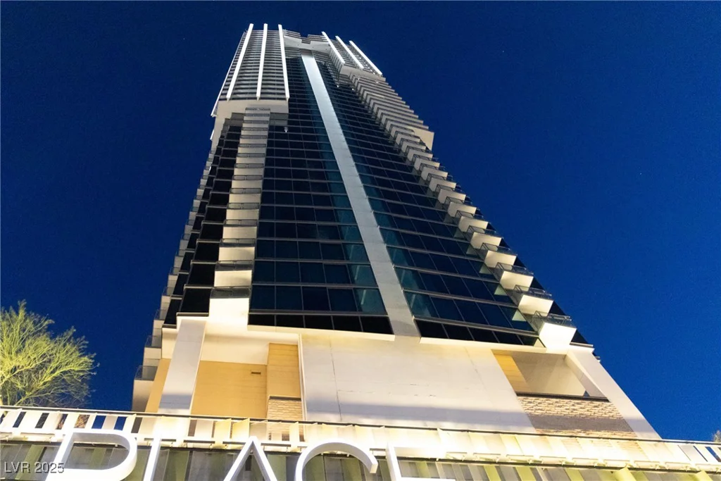 4381 Flamingo, Las Vegas, NV 89103