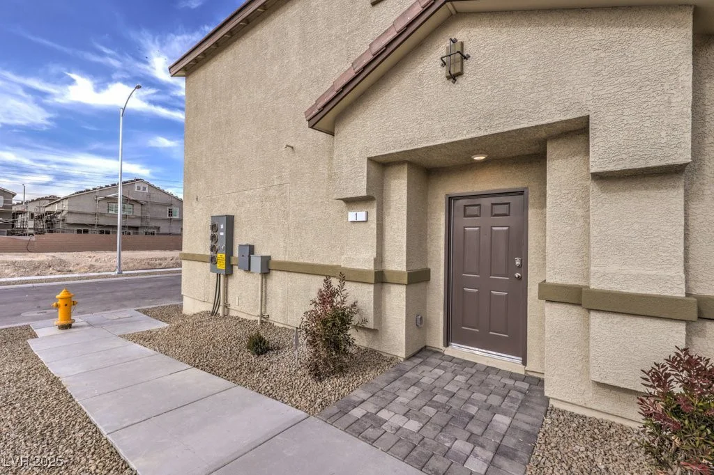 7855 Pandora Sky, North Las Vegas, NV 89084