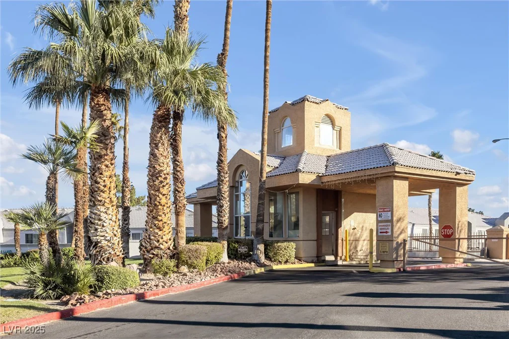 309 Wild Plum, Las Vegas, NV 89107