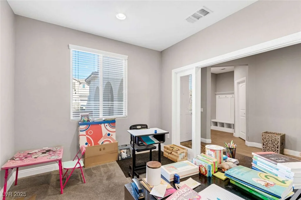 9463 Belmont Bay, Las Vegas, NV 89148
