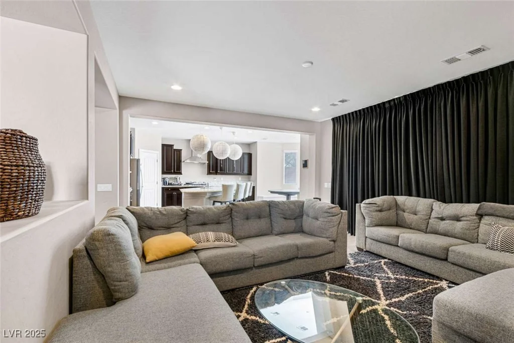 9463 Belmont Bay, Las Vegas, NV 89148