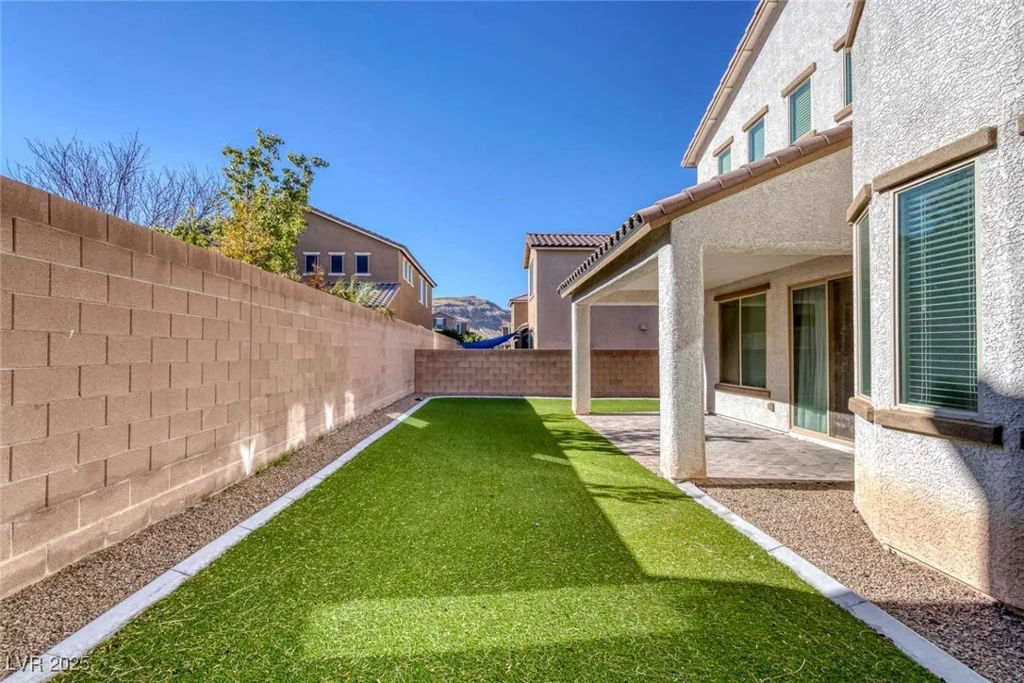 9463 Belmont Bay, Las Vegas, NV 89148