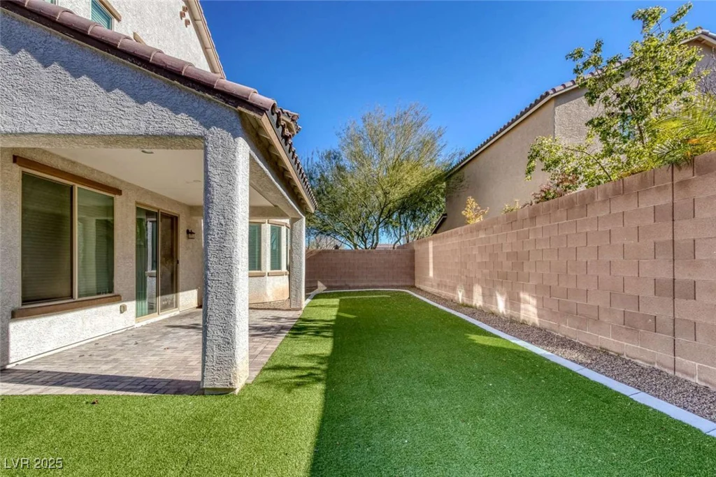 9463 Belmont Bay, Las Vegas, NV 89148