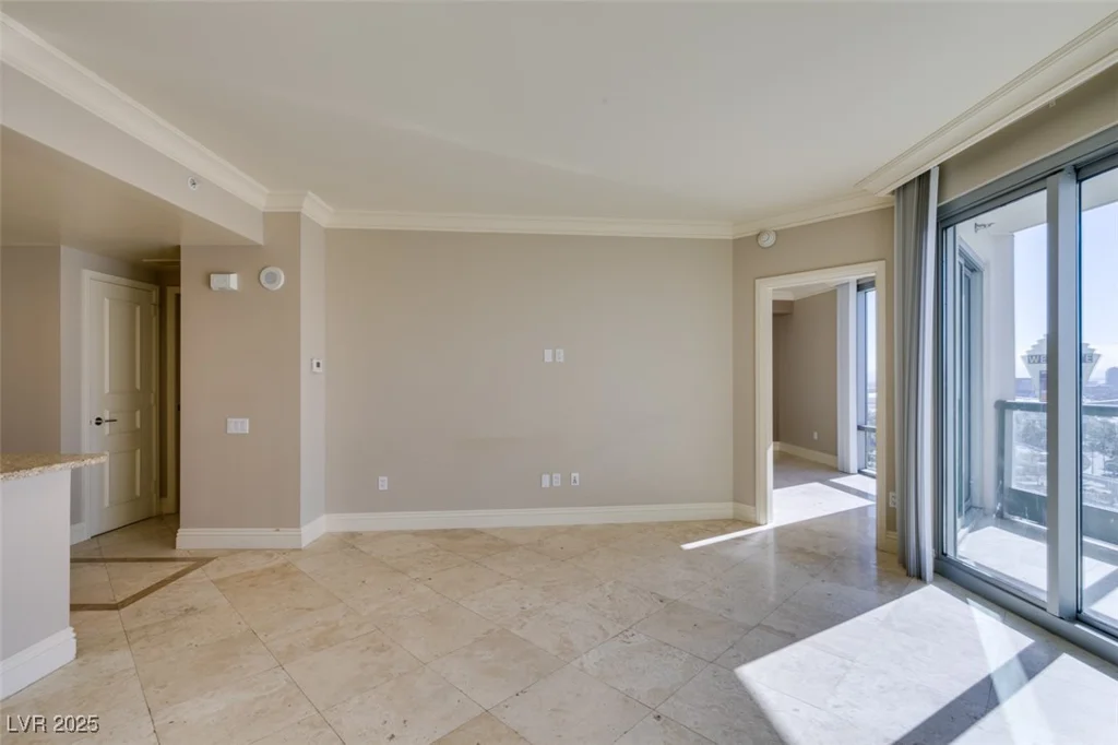222 KAREN, Las Vegas, NV 89109