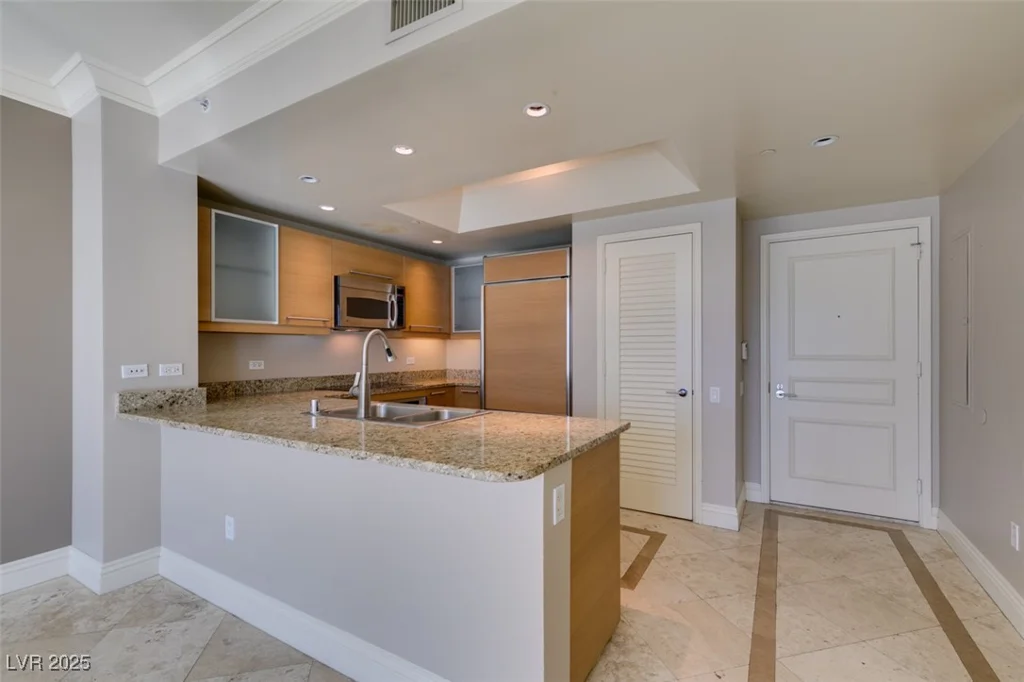 222 KAREN, Las Vegas, NV 89109