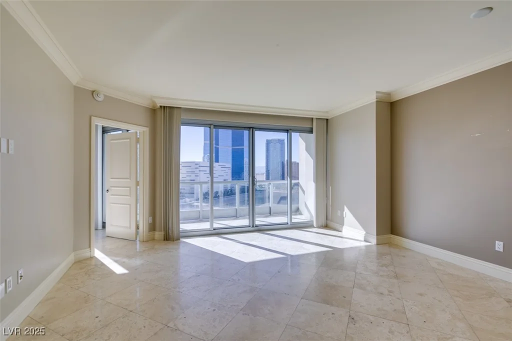 222 KAREN, Las Vegas, NV 89109