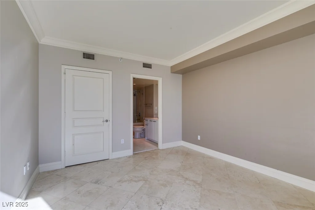222 KAREN, Las Vegas, NV 89109