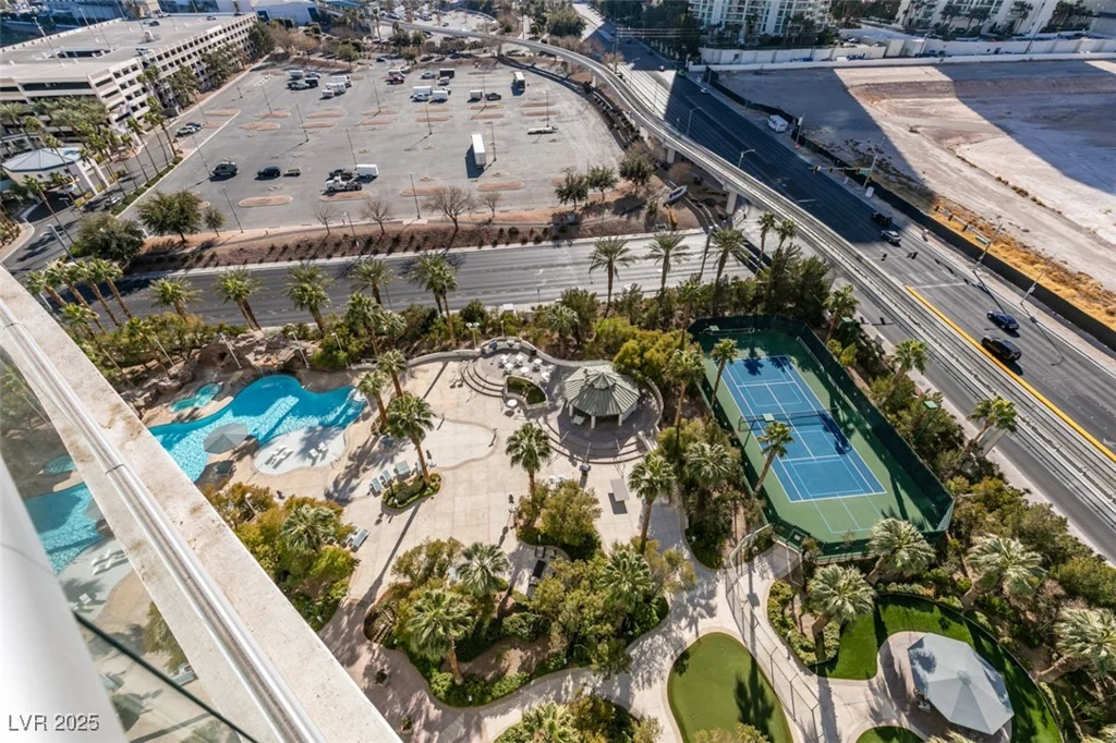 222 KAREN, Las Vegas, NV 89109