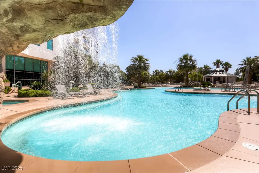 222 KAREN, Las Vegas, NV 89109