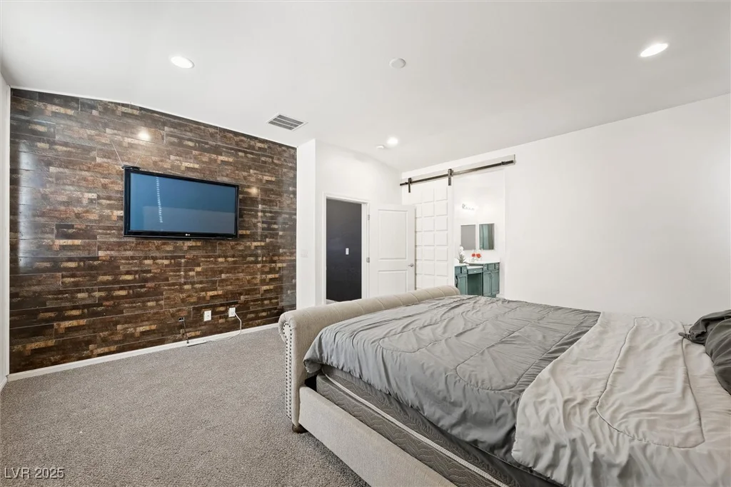 6955 Sunrise Crest, Las Vegas, NV 89142