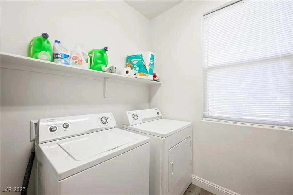 6955 Sunrise Crest, Las Vegas, NV 89142