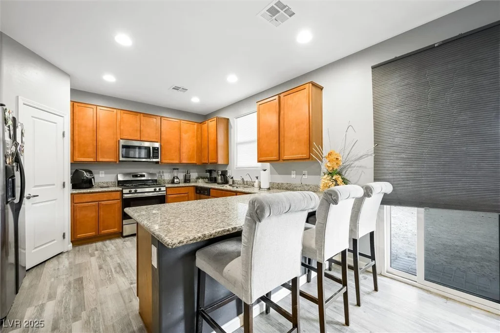 6955 Sunrise Crest, Las Vegas, NV 89142