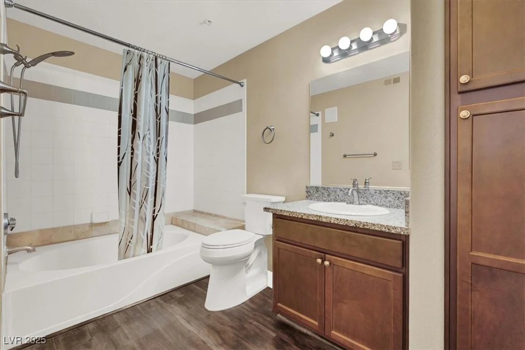 950 Seven Hills, Henderson, NV 89052