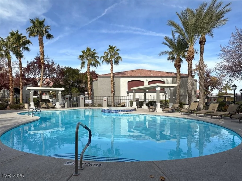 950 Seven Hills, Henderson, NV 89052