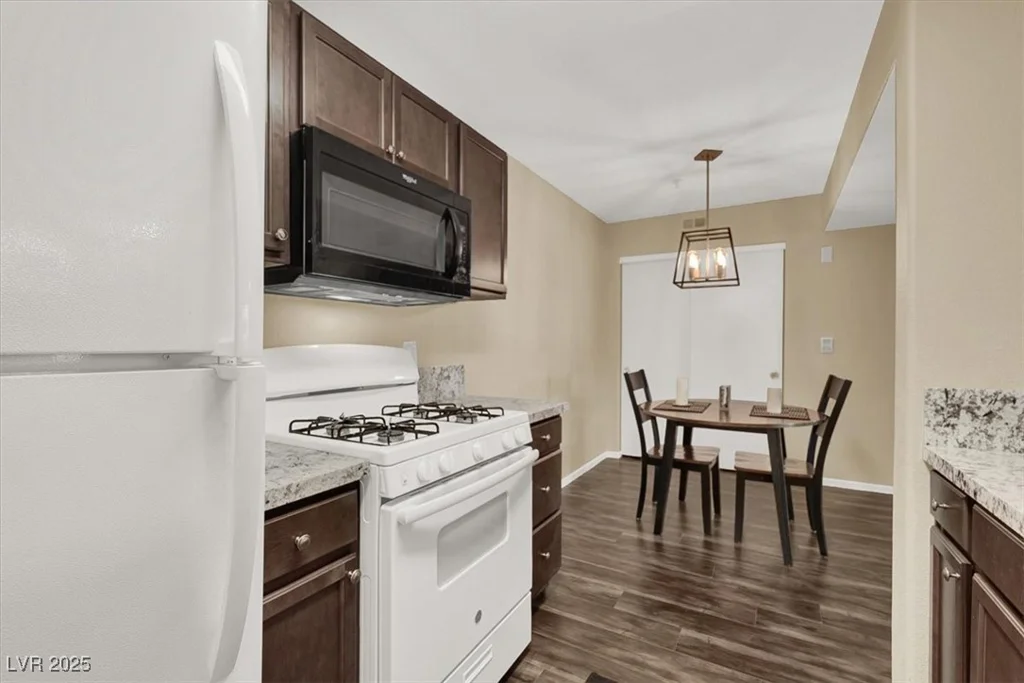 950 Seven Hills, Henderson, NV 89052