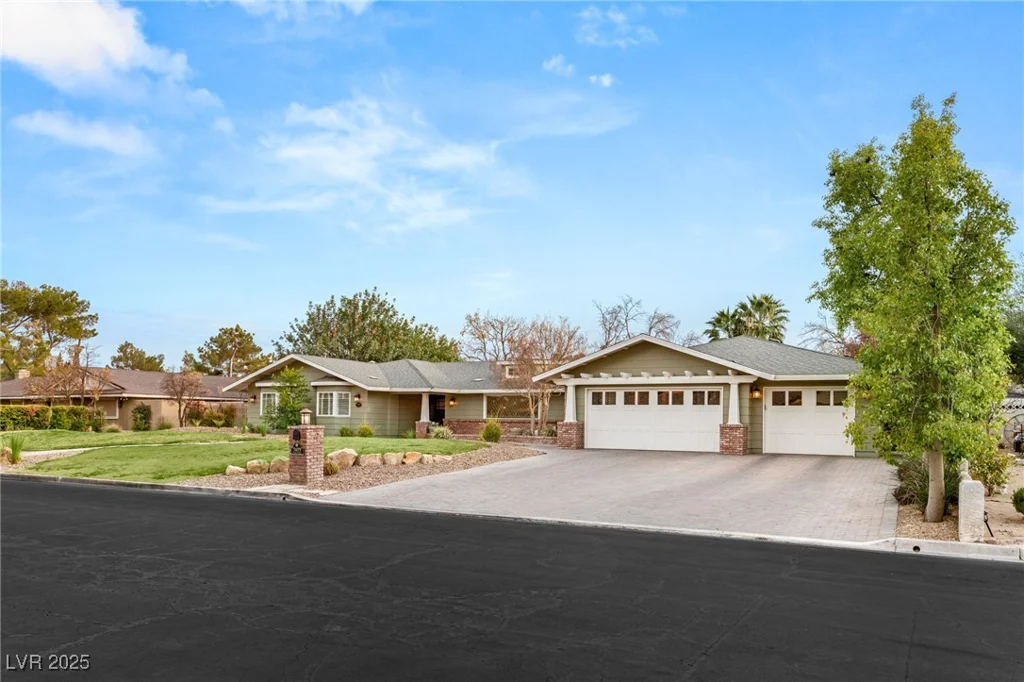 3105 Conners, Las Vegas, NV 89107