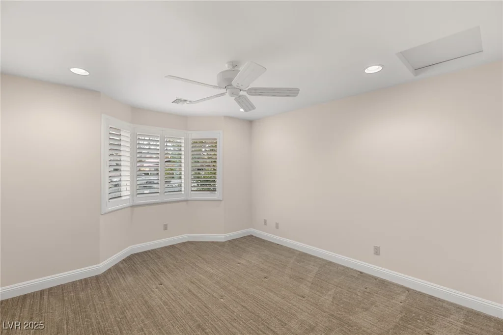 3105 Conners, Las Vegas, NV 89107
