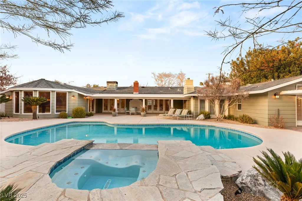 3105 Conners, Las Vegas, NV 89107