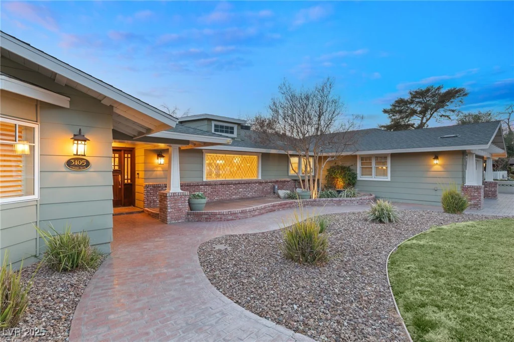 3105 Conners, Las Vegas, NV 89107