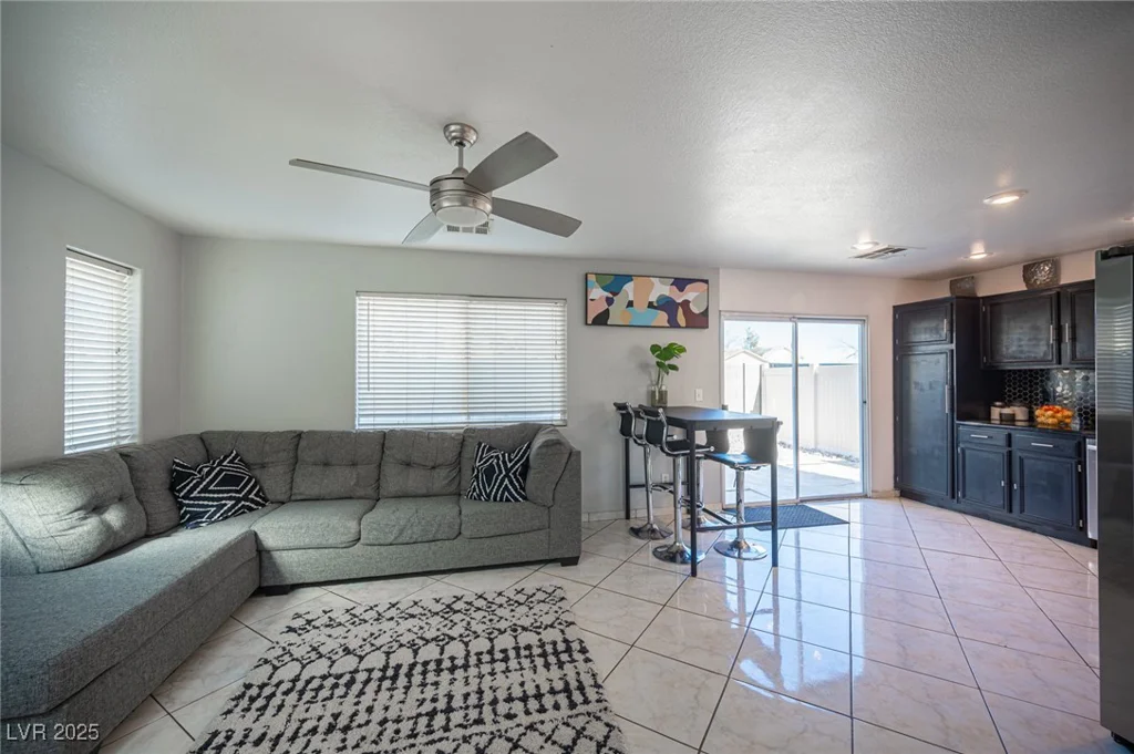 4358 Raynham, Las Vegas, NV 89115