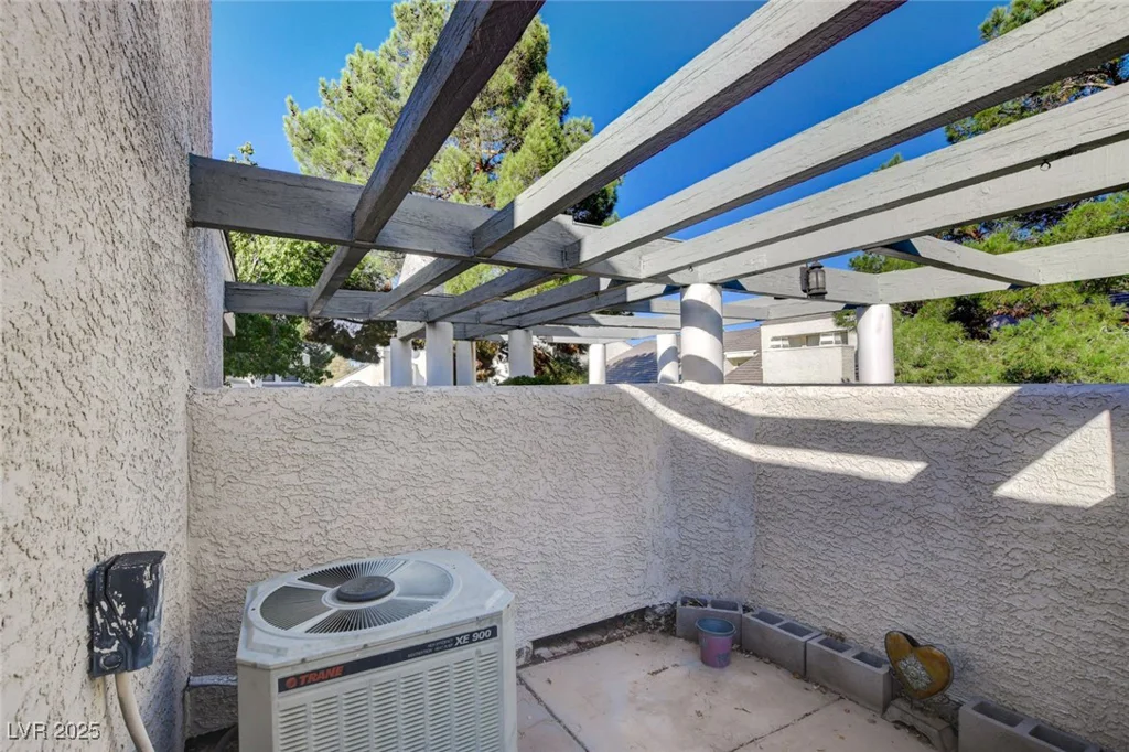 8945 Clairton, Las Vegas, NV 89117