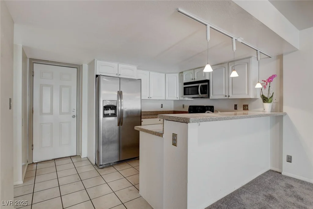 8945 Clairton, Las Vegas, NV 89117