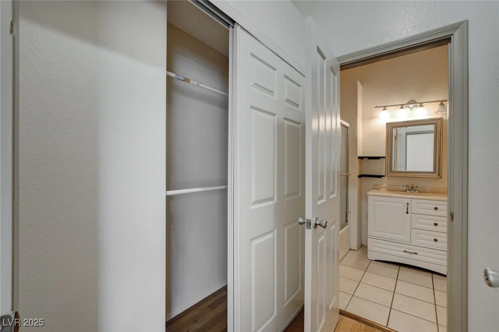 8945 Clairton, Las Vegas, NV 89117