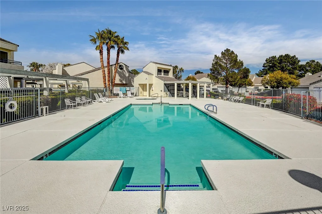 8945 Clairton, Las Vegas, NV 89117