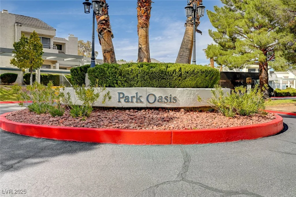 8945 Clairton, Las Vegas, NV 89117