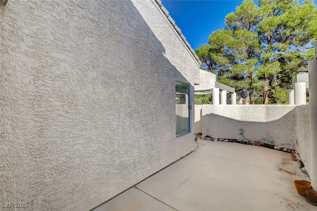 8945 Clairton, Las Vegas, NV 89117