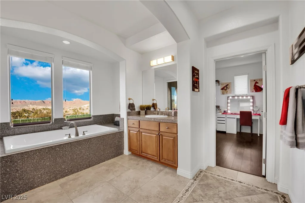 624 Via Colmo, Henderson, NV 89011