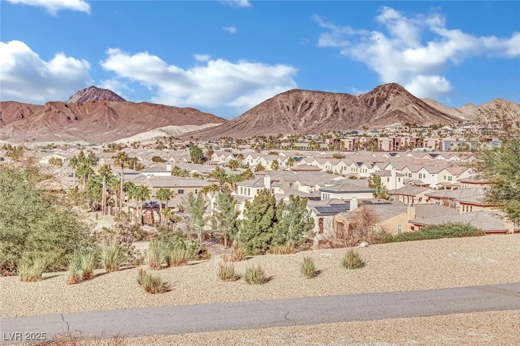 624 Via Colmo, Henderson, NV 89011