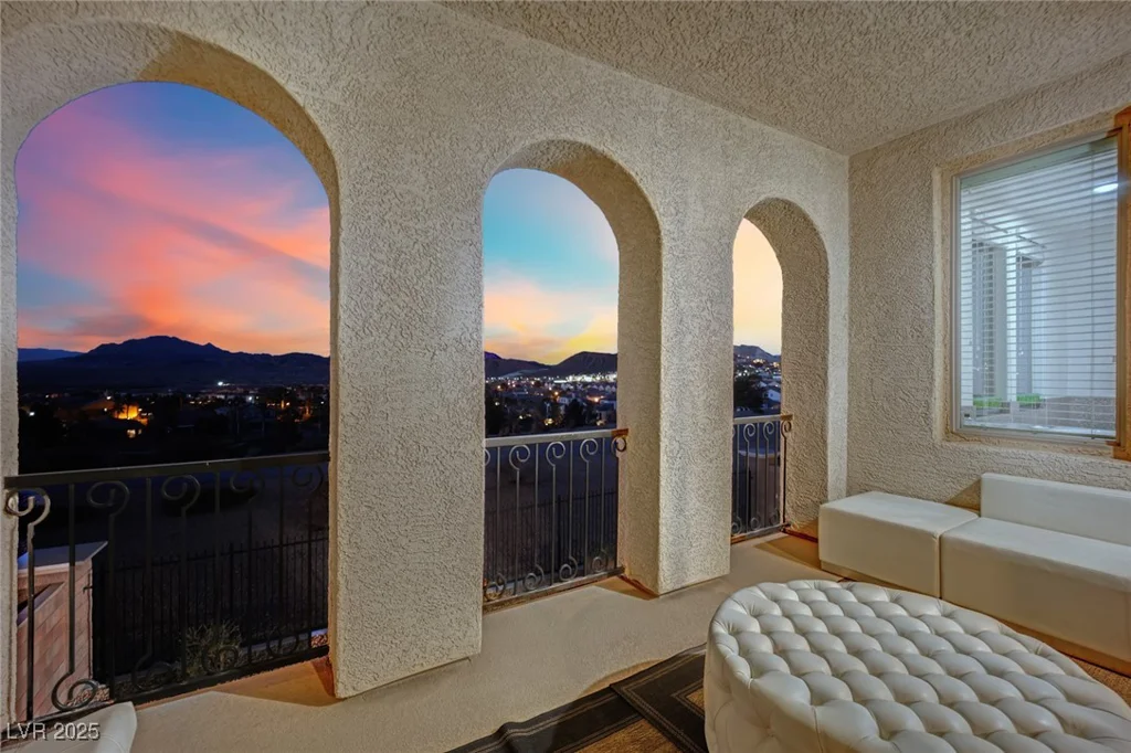 624 Via Colmo, Henderson, NV 89011