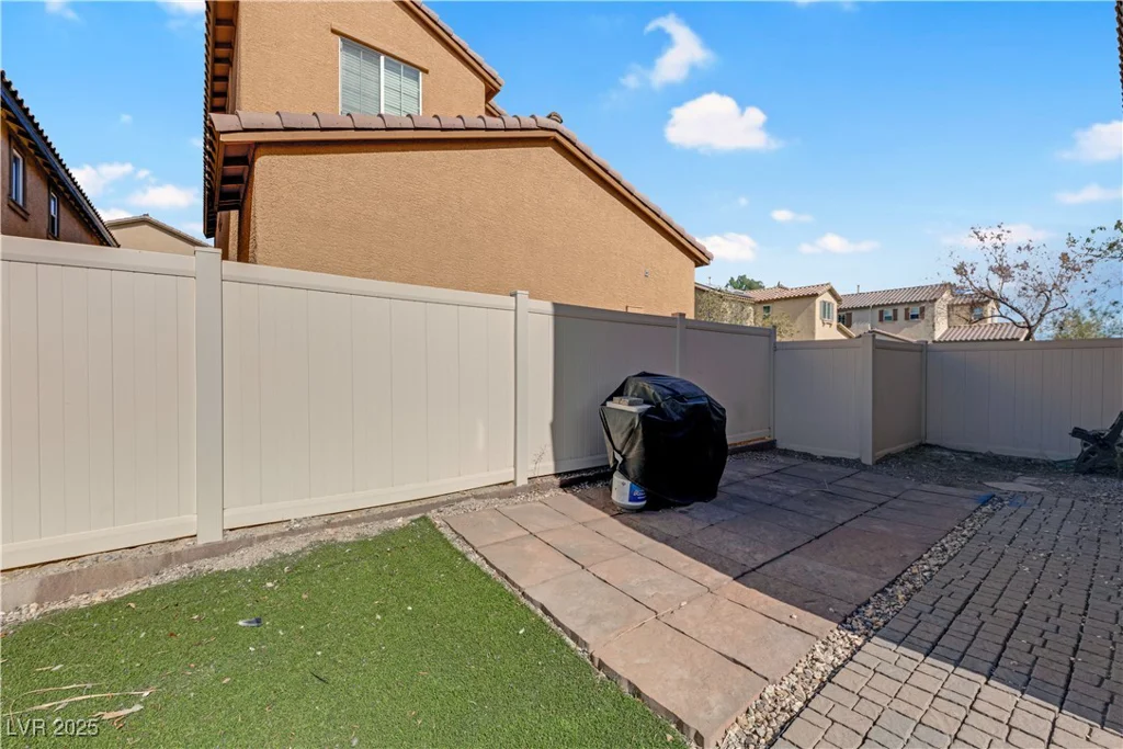 2404 Briggsdale, North Las Vegas, NV 89081