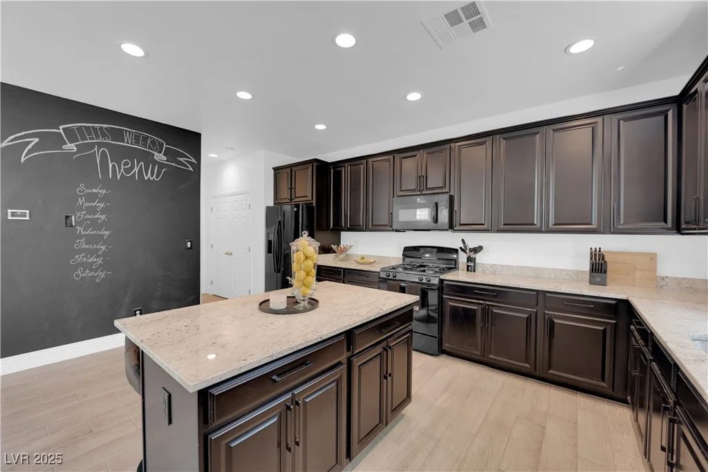 3792 Nerine Pass Way, North Las Vegas, NV 89031