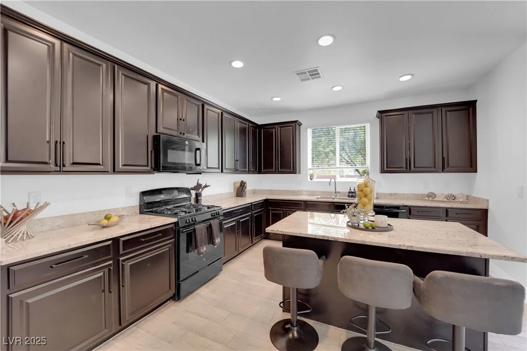 3792 Nerine Pass Way, North Las Vegas, NV 89031