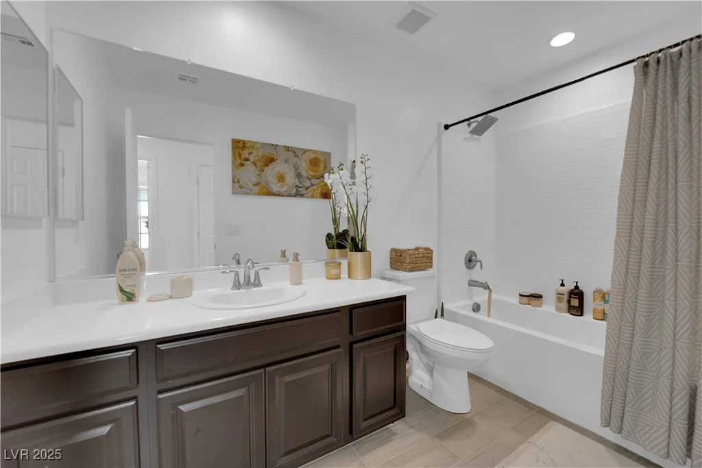 3792 Nerine Pass Way, North Las Vegas, NV 89031