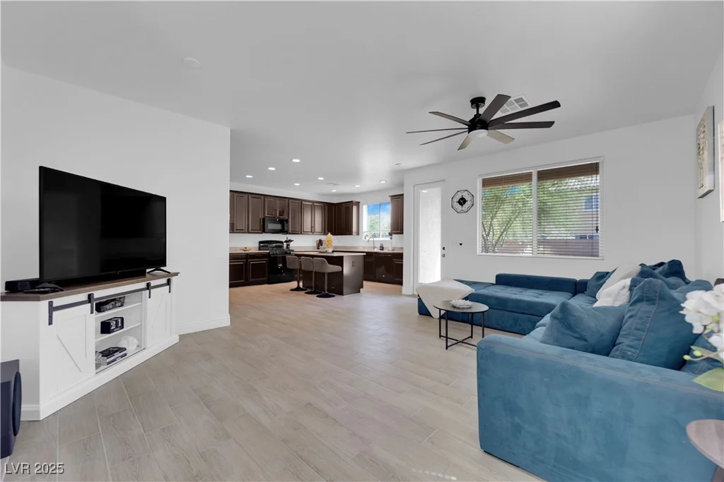 3792 Nerine Pass Way, North Las Vegas, NV 89031
