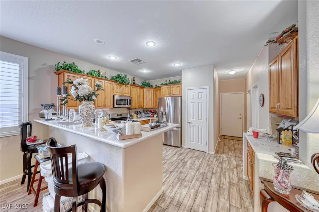 3918 Champagne Wood, North Las Vegas, NV 89031