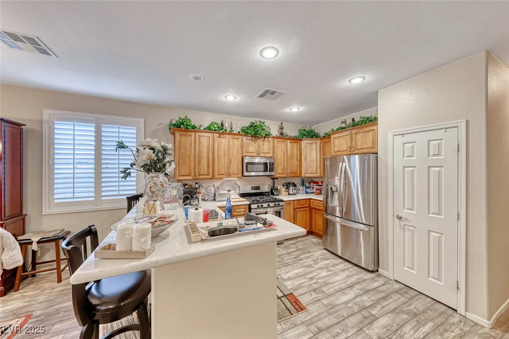 3918 Champagne Wood, North Las Vegas, NV 89031