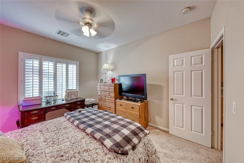 3918 Champagne Wood, North Las Vegas, NV 89031