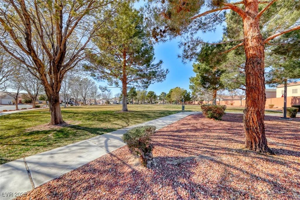 3918 Champagne Wood, North Las Vegas, NV 89031