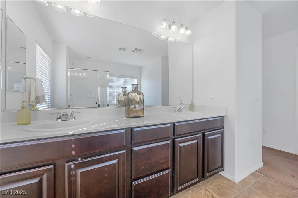 8322 Rygate, Las Vegas, NV 89178