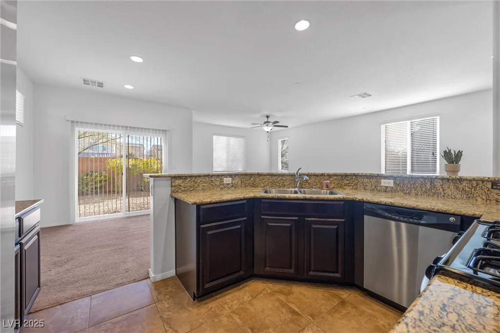 8322 Rygate, Las Vegas, NV 89178