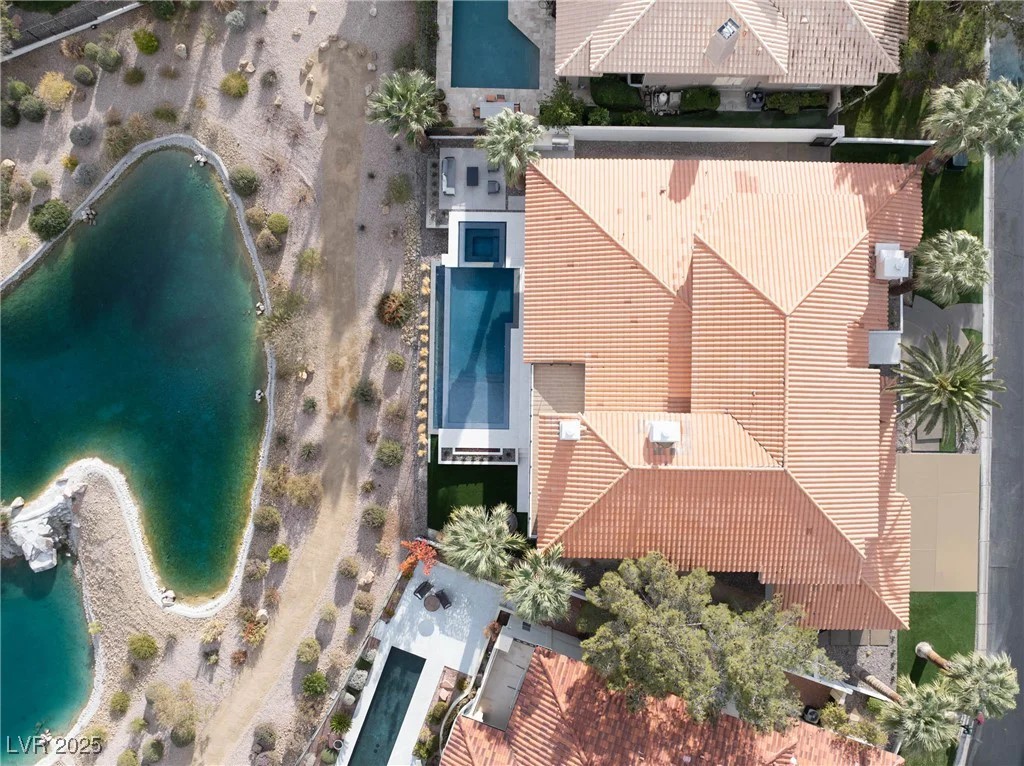 8913 Canyon Springs, Las Vegas, NV 89117