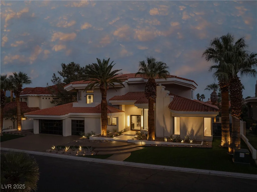 8913 Canyon Springs, Las Vegas, NV 89117