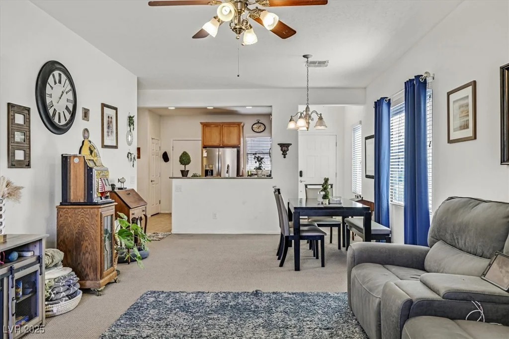 6072 ISOLA PEAK, Las Vegas, NV 89122