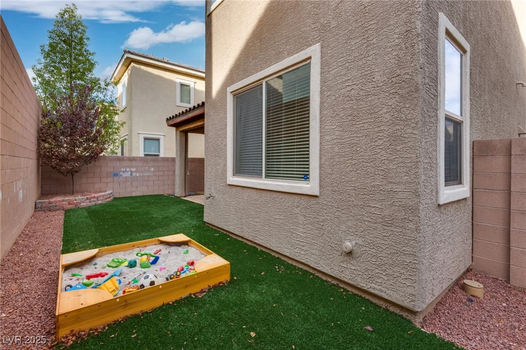 5835 Rustic Prairie, Las Vegas, NV 89148