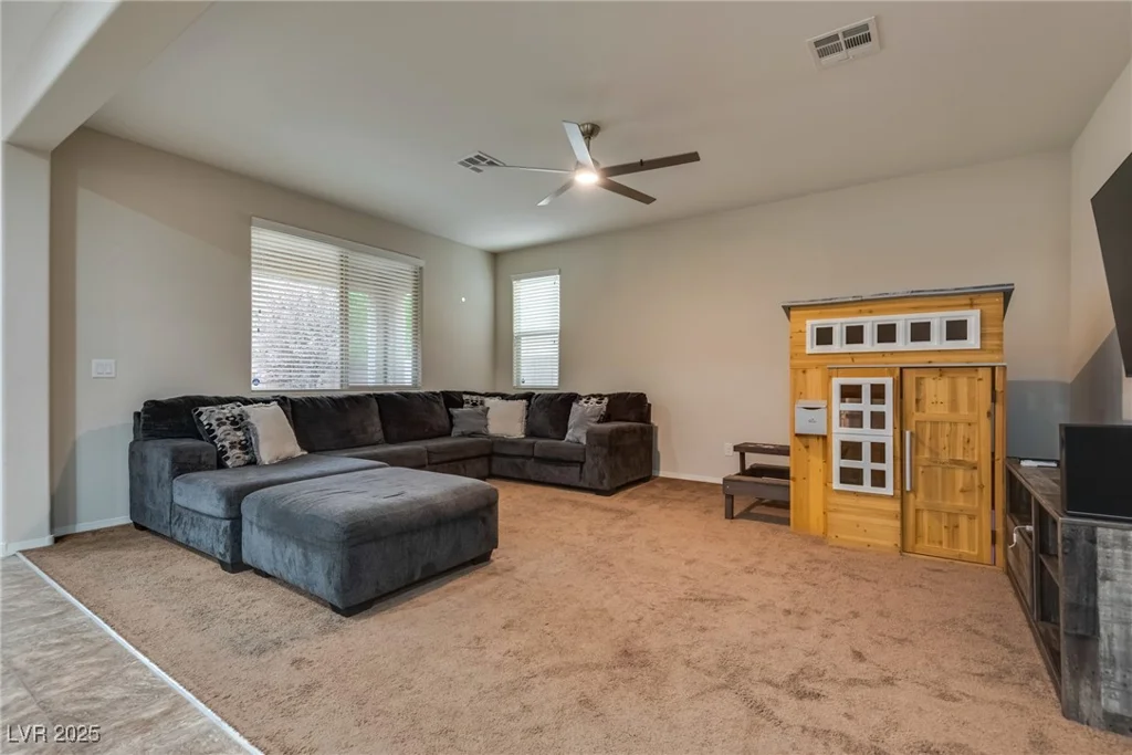 5835 Rustic Prairie, Las Vegas, NV 89148